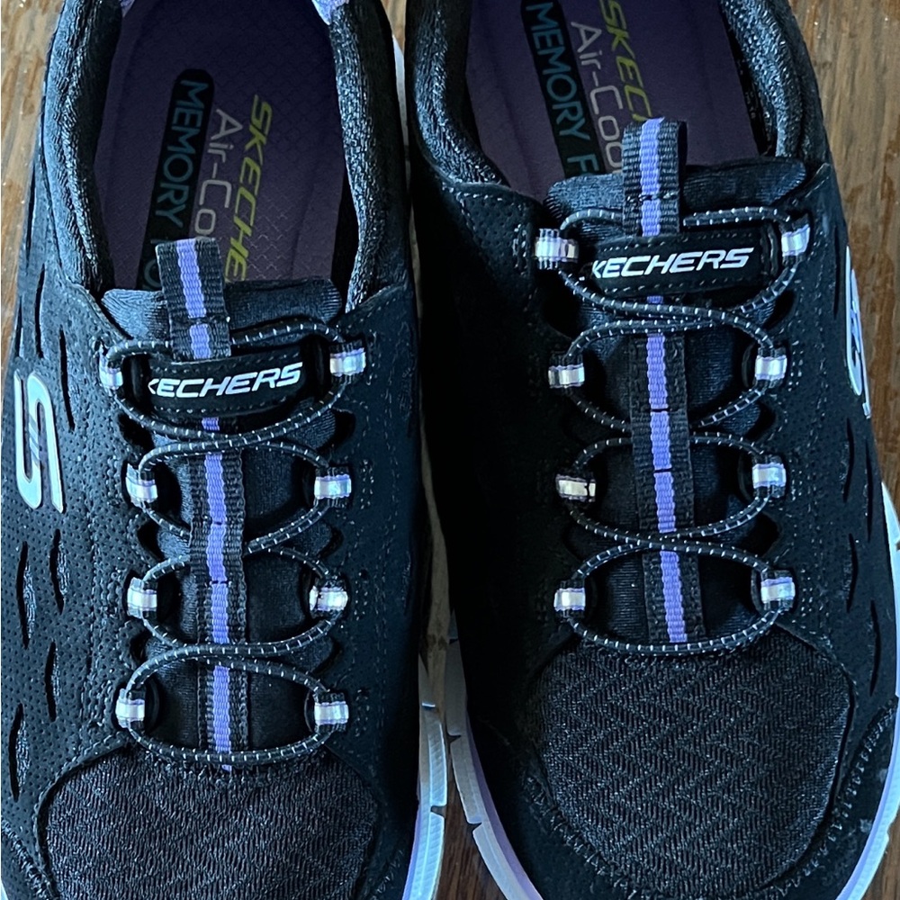 Skechers Black and Purple Sneakers